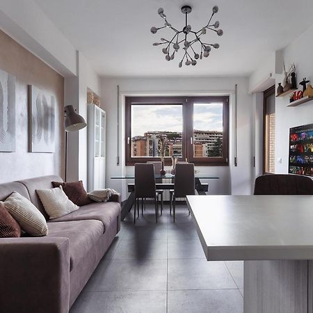 Radio Guest House Intero Appartamento Moderno A Trastevere Рим Экстерьер фото